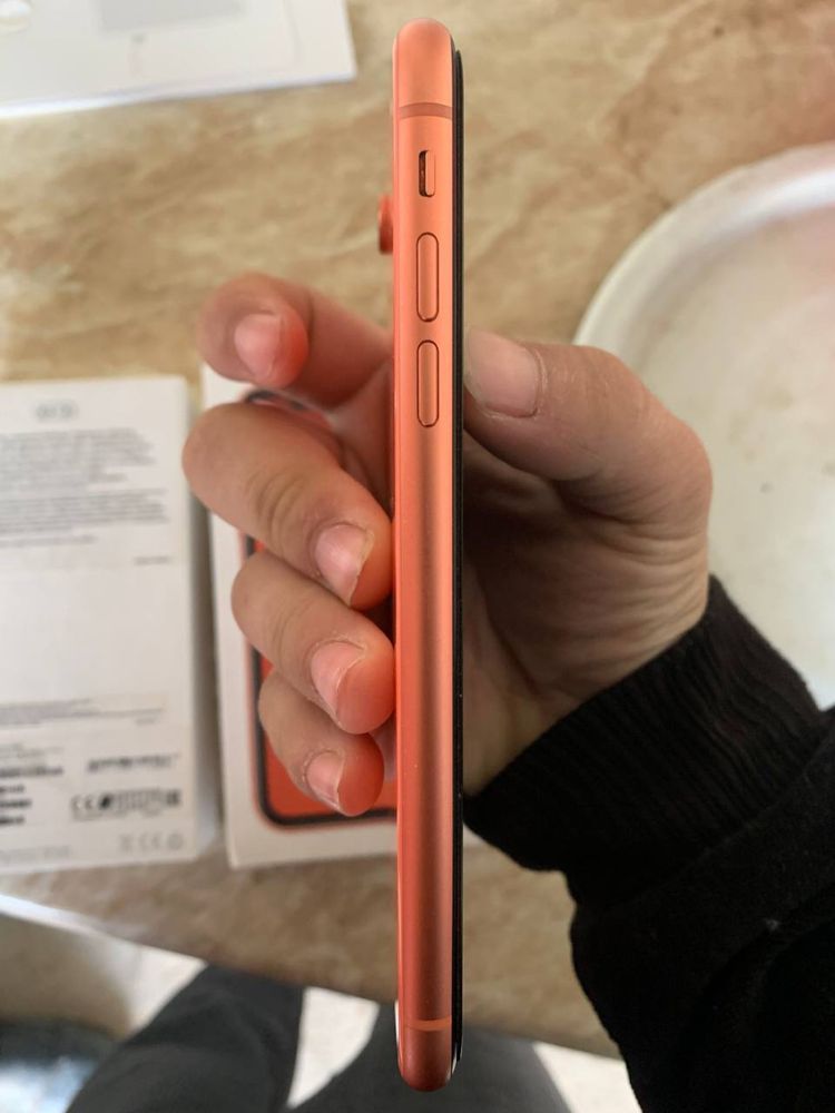 iPhone Xr kar dak