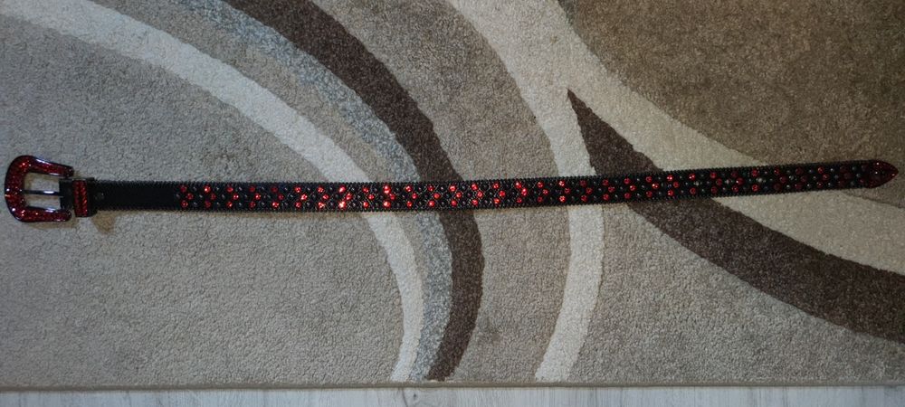 Curea Rhinestone OWS