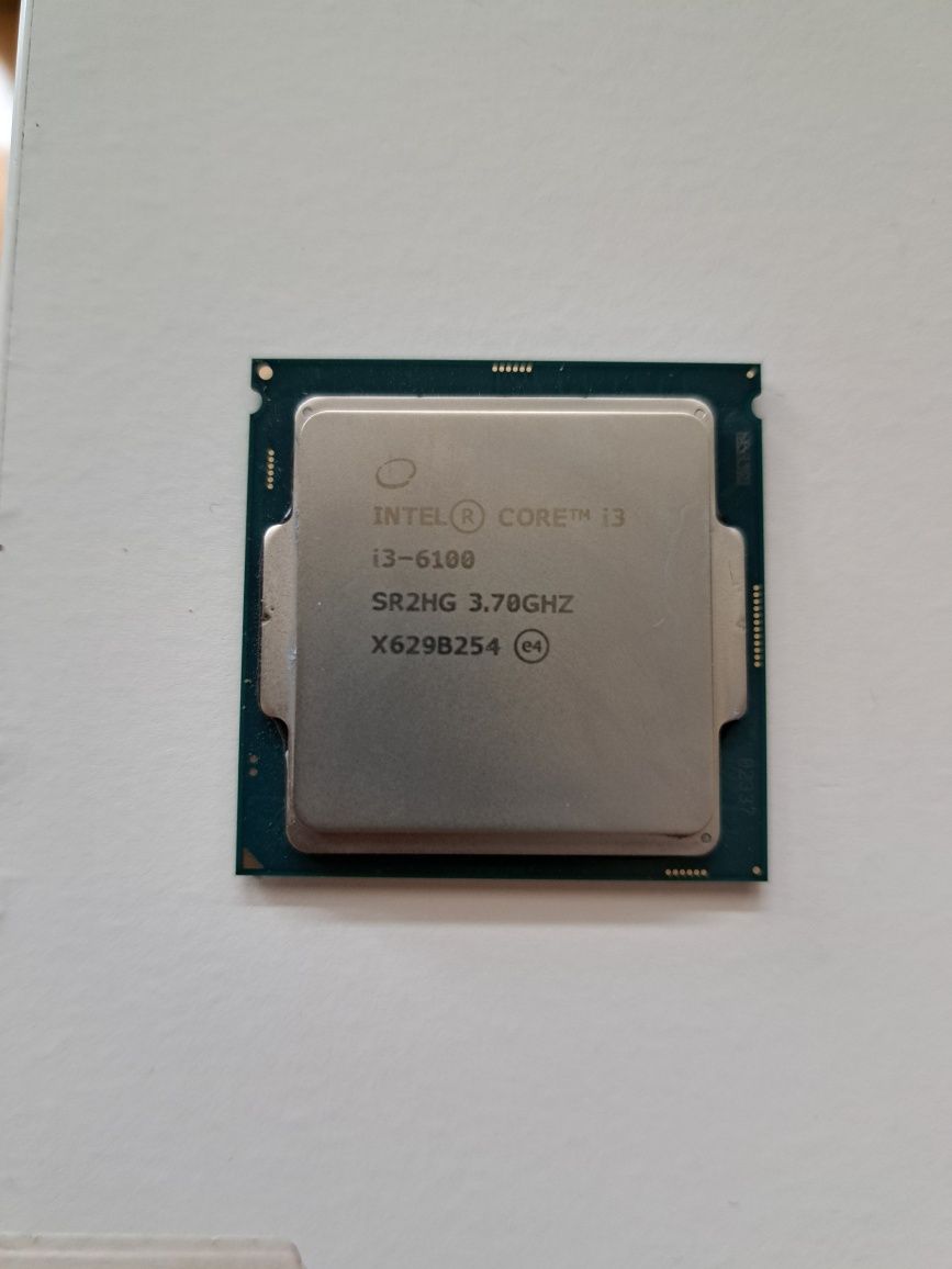 Procesor Intel i3-6100
