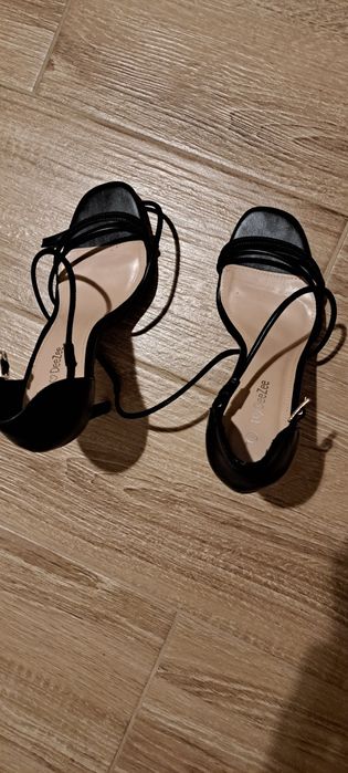 Vand sandale negre
