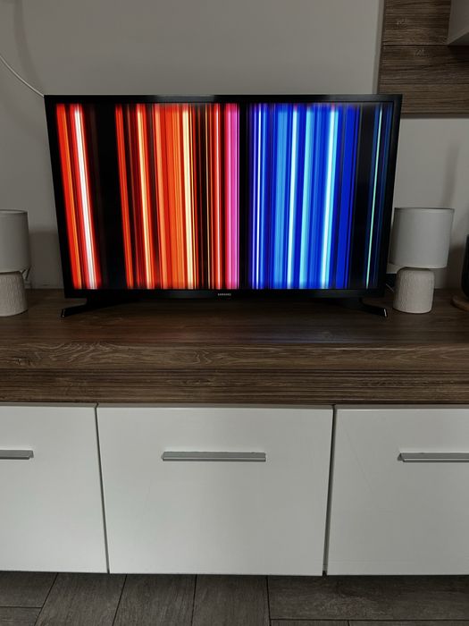 Televizor Samsung Diagonala 80cm