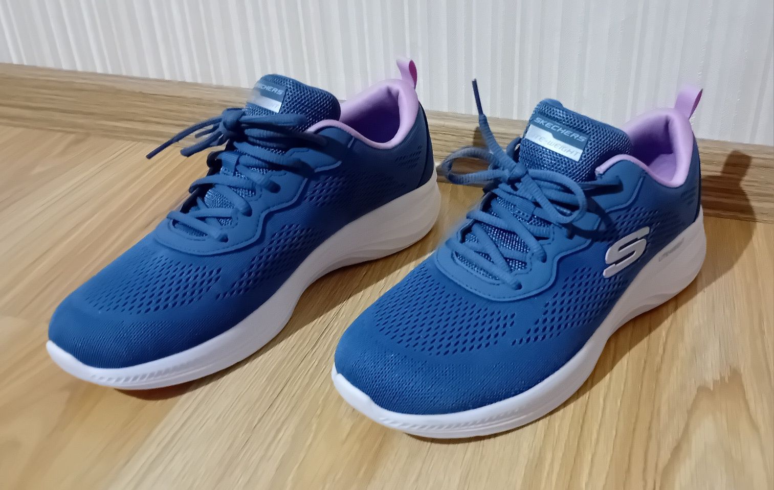 Дамски обувки Skechers 40 номер 27см стелка мемори пяна
