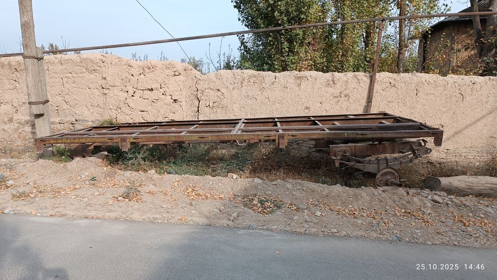 Прицеп камаз холати яхши хужатлари бор телефона колган малумотла