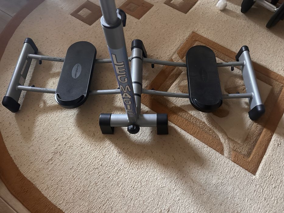 Aparat fitnes pentru  picioare Leg Magic