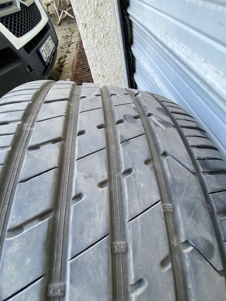 Летни гуми  HANKOOK S2 SUV  285/35/R22