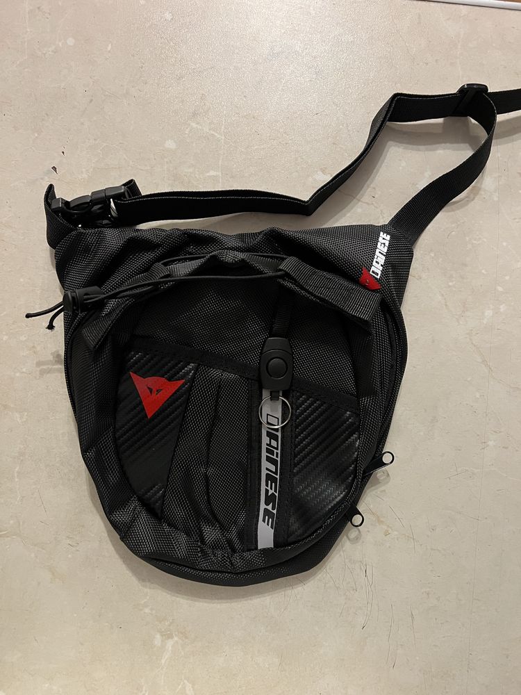 Мото чанта за крак Dainese