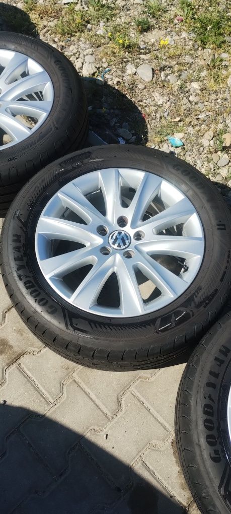 Jante aliaj VW Tiguan R 17 cu anvelope vara 235 55 17 Goodyear