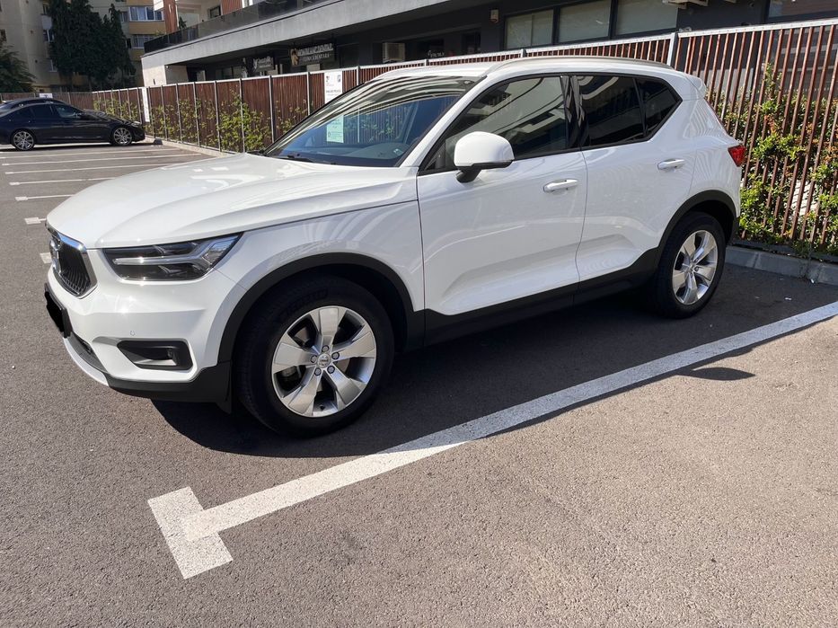 Volvo XC 40 Unic proprietar de la 0 km