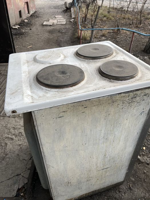 плита,б/у,льсьва 15