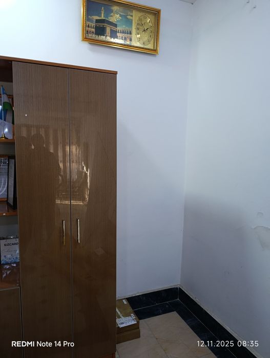 Qiziltepa markazidan 3 xonalik kvartira sotiladi