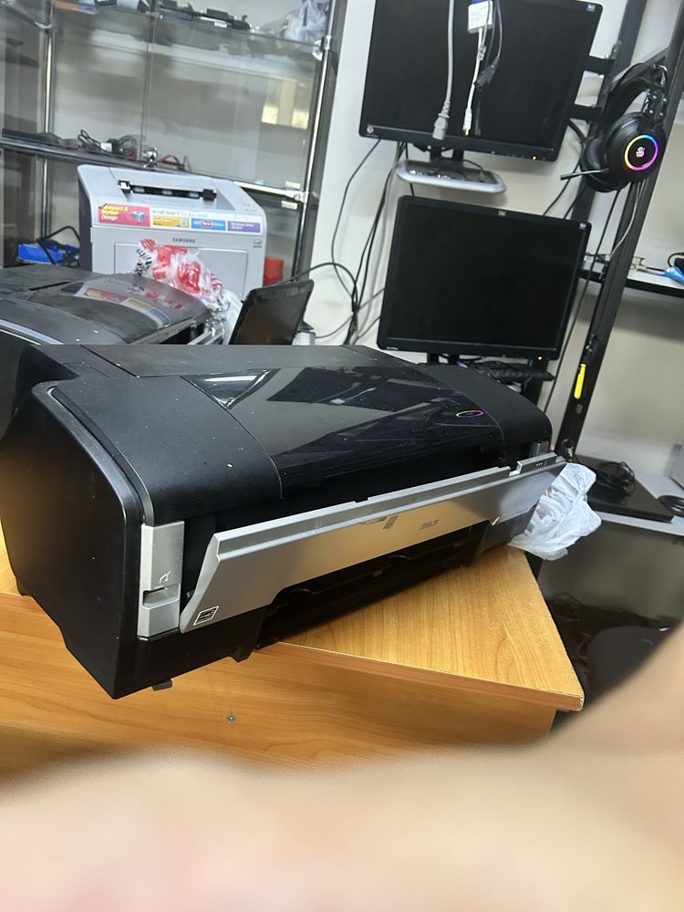 Продается принтер epson
