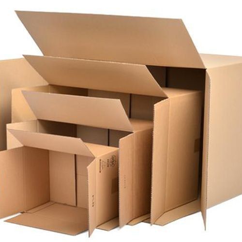 Упаковочная картонная коробка для переезда и для разных нужд.
