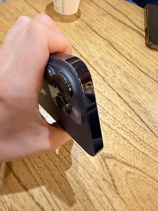 Vand 2 Iphone 14 pro 256 gb si 128 gb