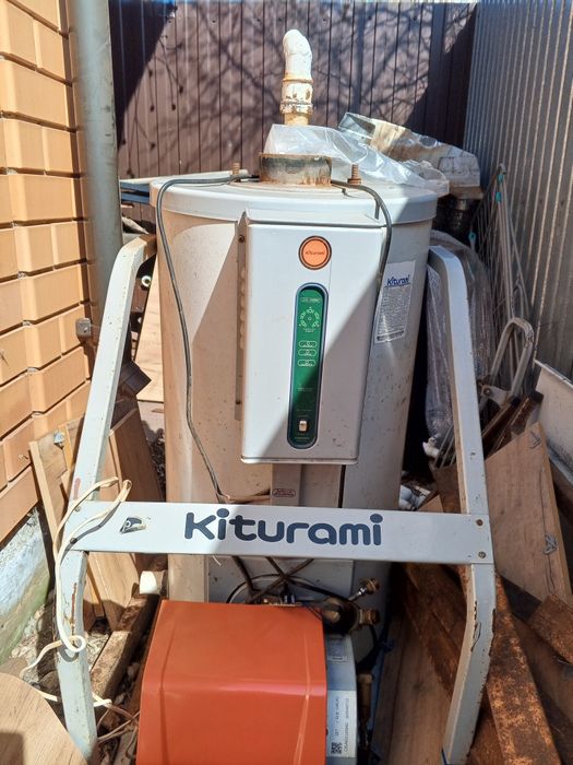 Продам дизельный котел отопления