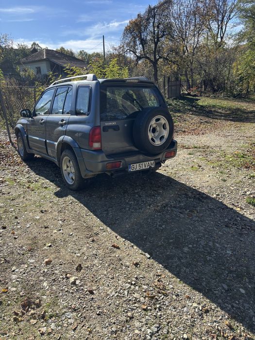 Suzuki grand vitara