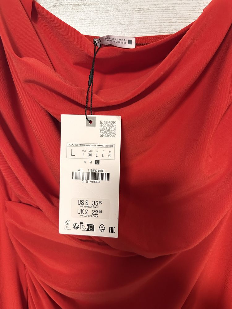 Червена рокля Zara