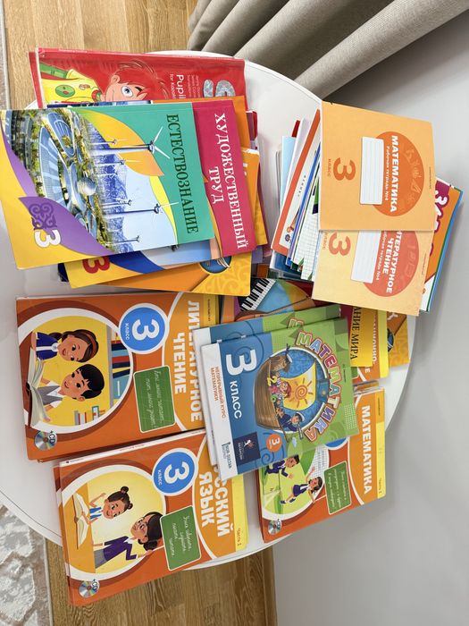 Продам книги за 3 класс