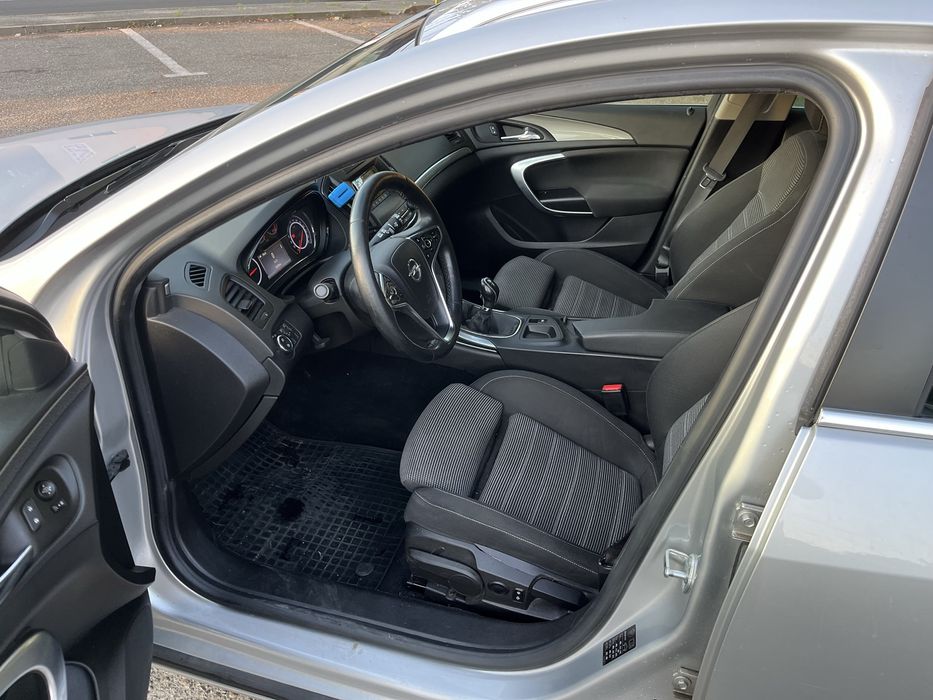Opel Insignia Sport Tourer 1.6cdti 136 cai