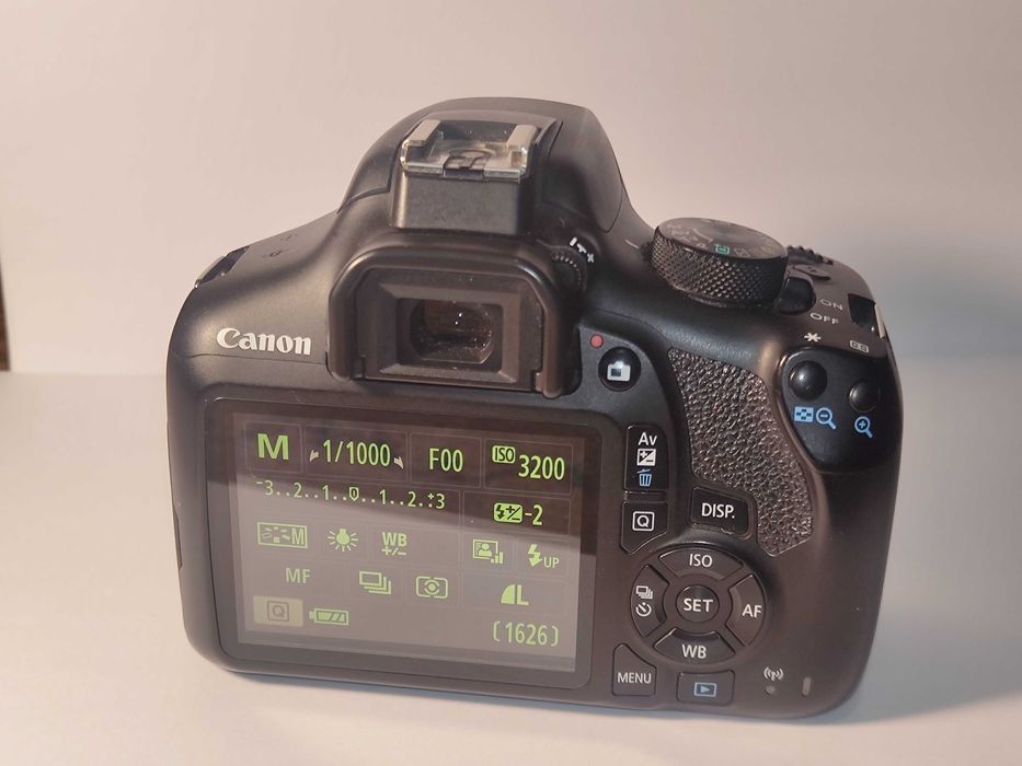 Aparat Foto DSLR Canon EOS 1300d