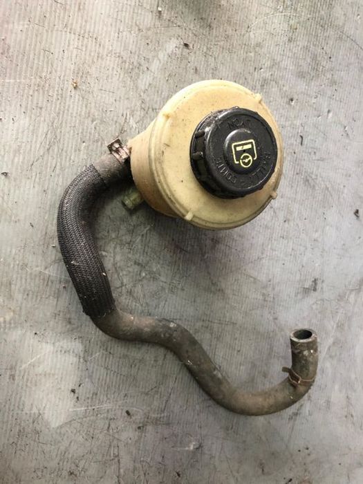 vas lichid servo 2.0 dci renault laguna 3