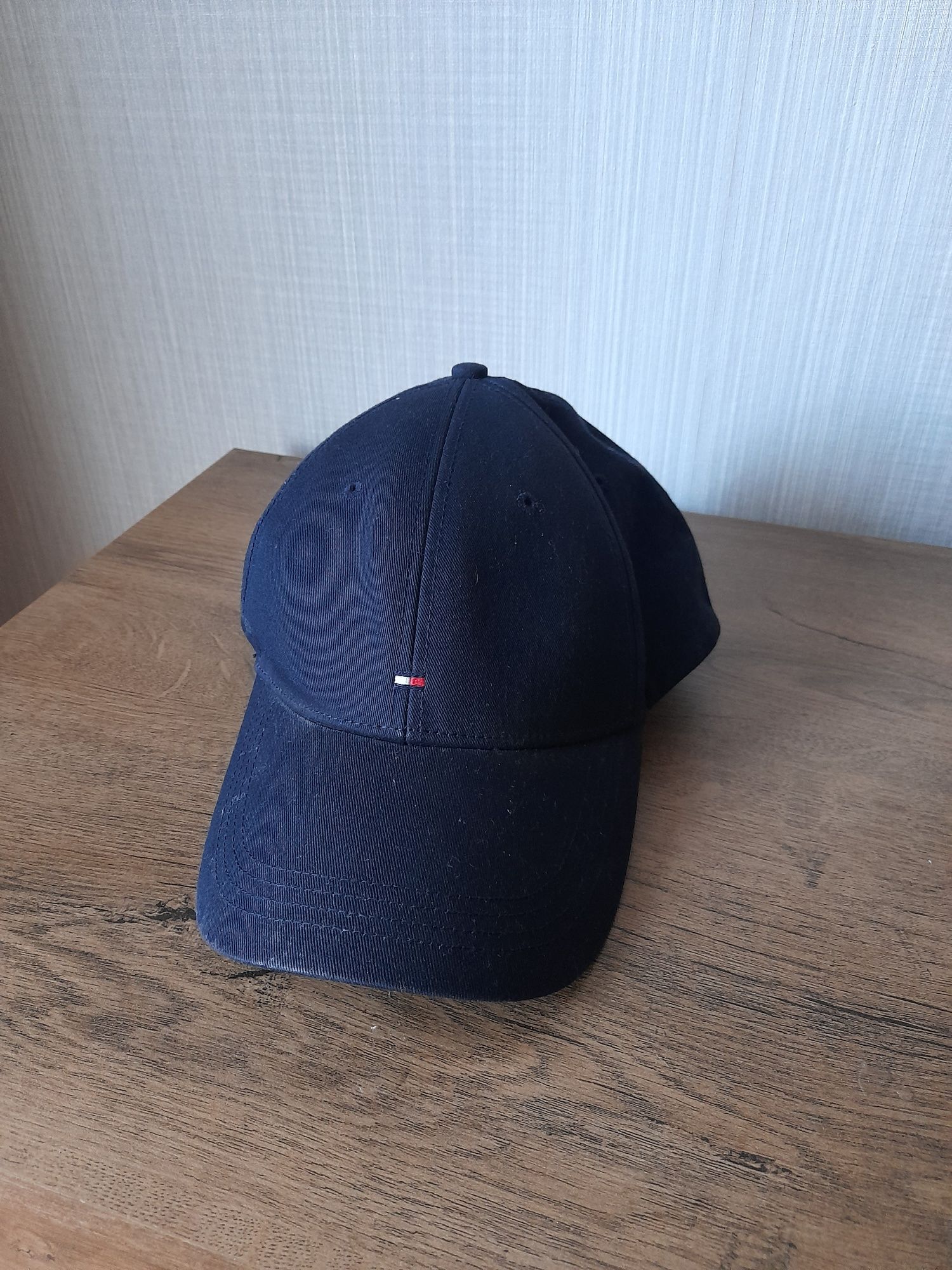 Tommy Hilfiger мъжки екип M размер.