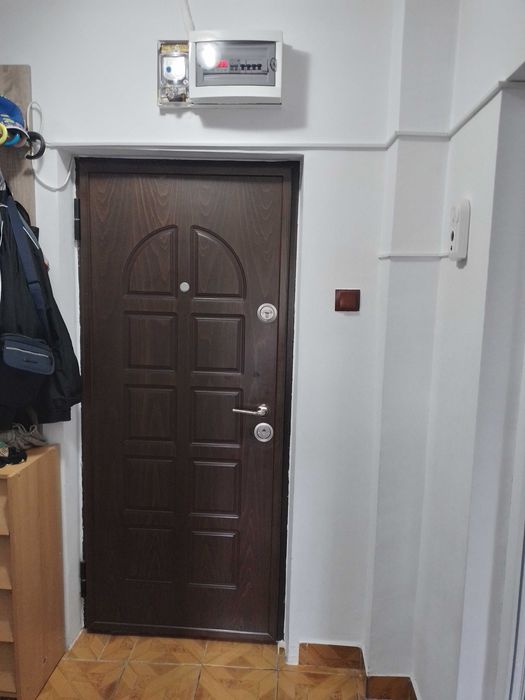 Apartament 2 camere de vânzare
