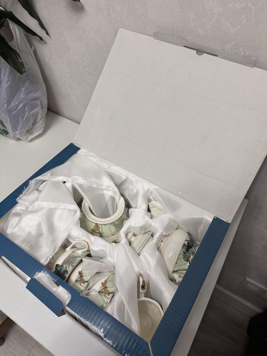 Продам Чайный сервиз