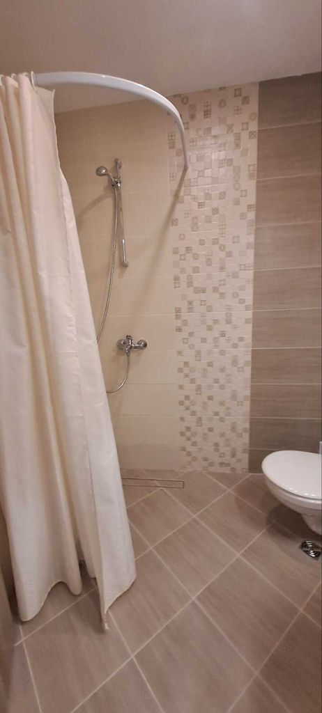 Продава се Двустаен апартамент в Плевен, Идеален център - 78 кв.м за 1475 €/кв.м - Снимка #10
