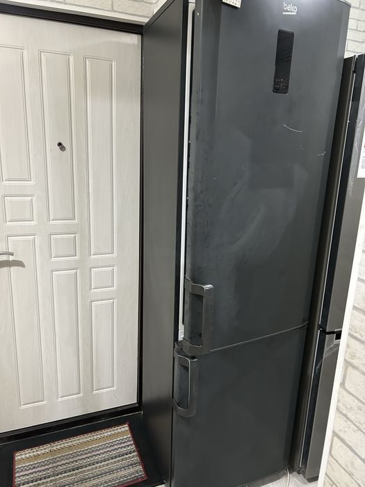 Продам холодильник