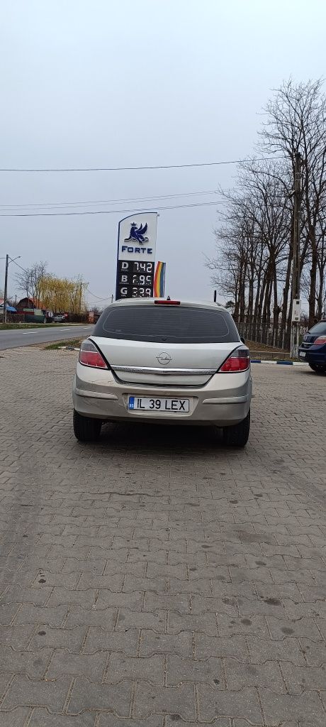 Opel Astra H facelift