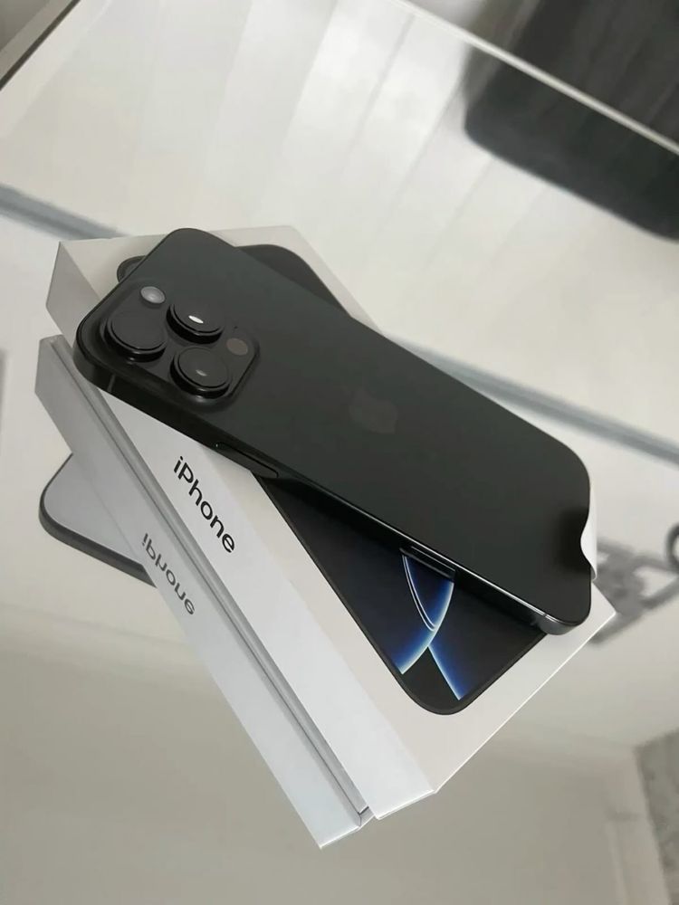 iPhone 16 pro max