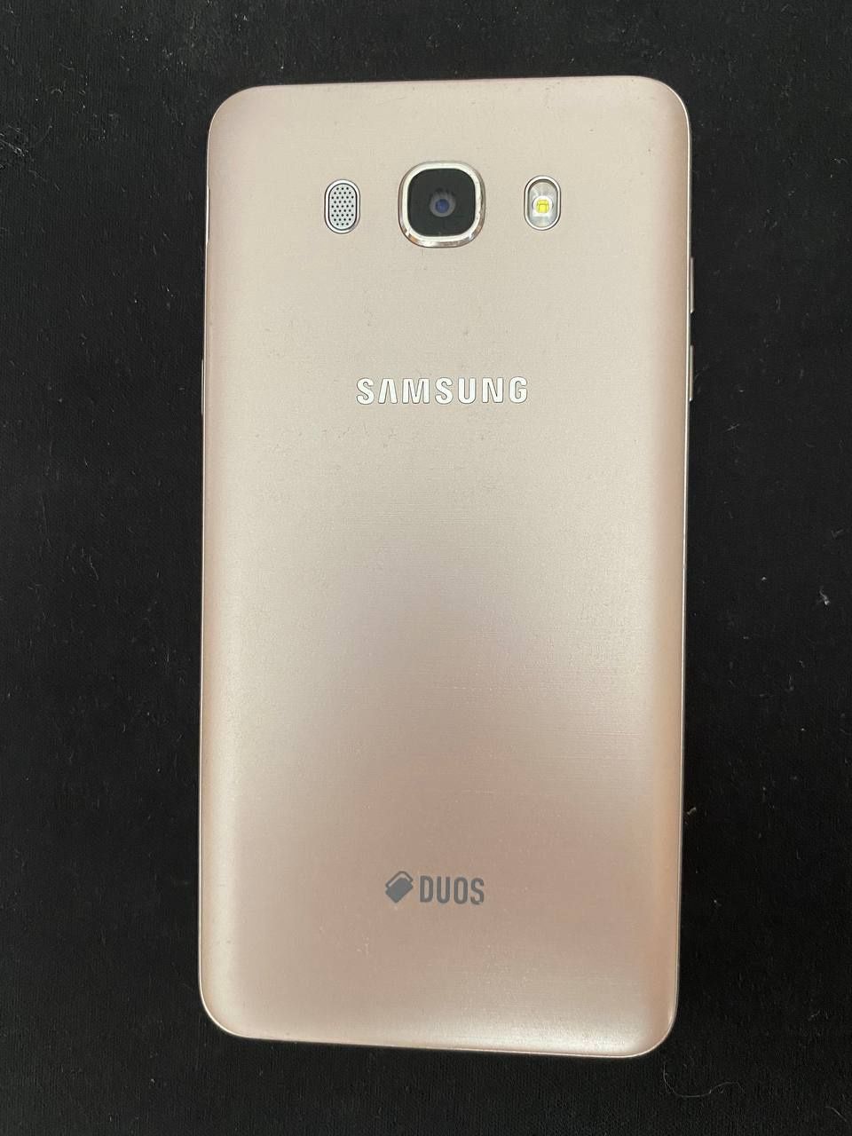 Samsung Galaxy J7 2016 (SM-J710F)