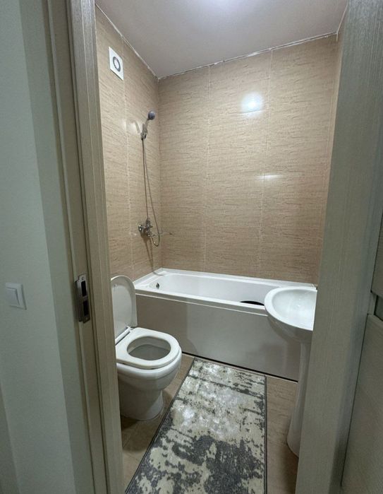 Юнсобод Шахристон метро якинида квартира арендага берилади