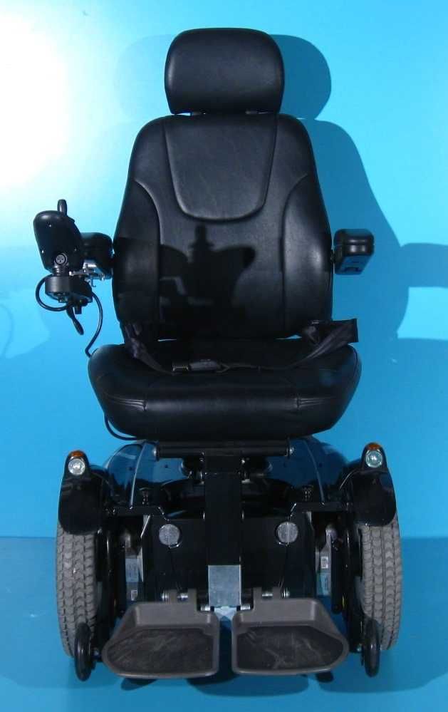 Carucior/scaun electric handicap Permobil C300 - 6 km/h