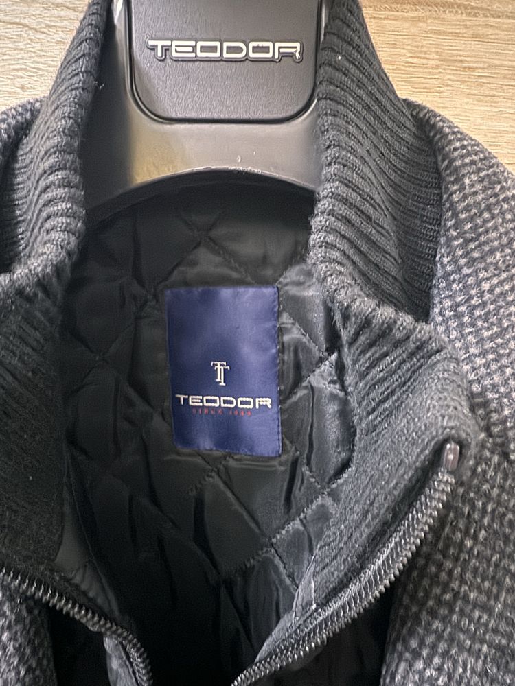 Мъжко палто Теодор