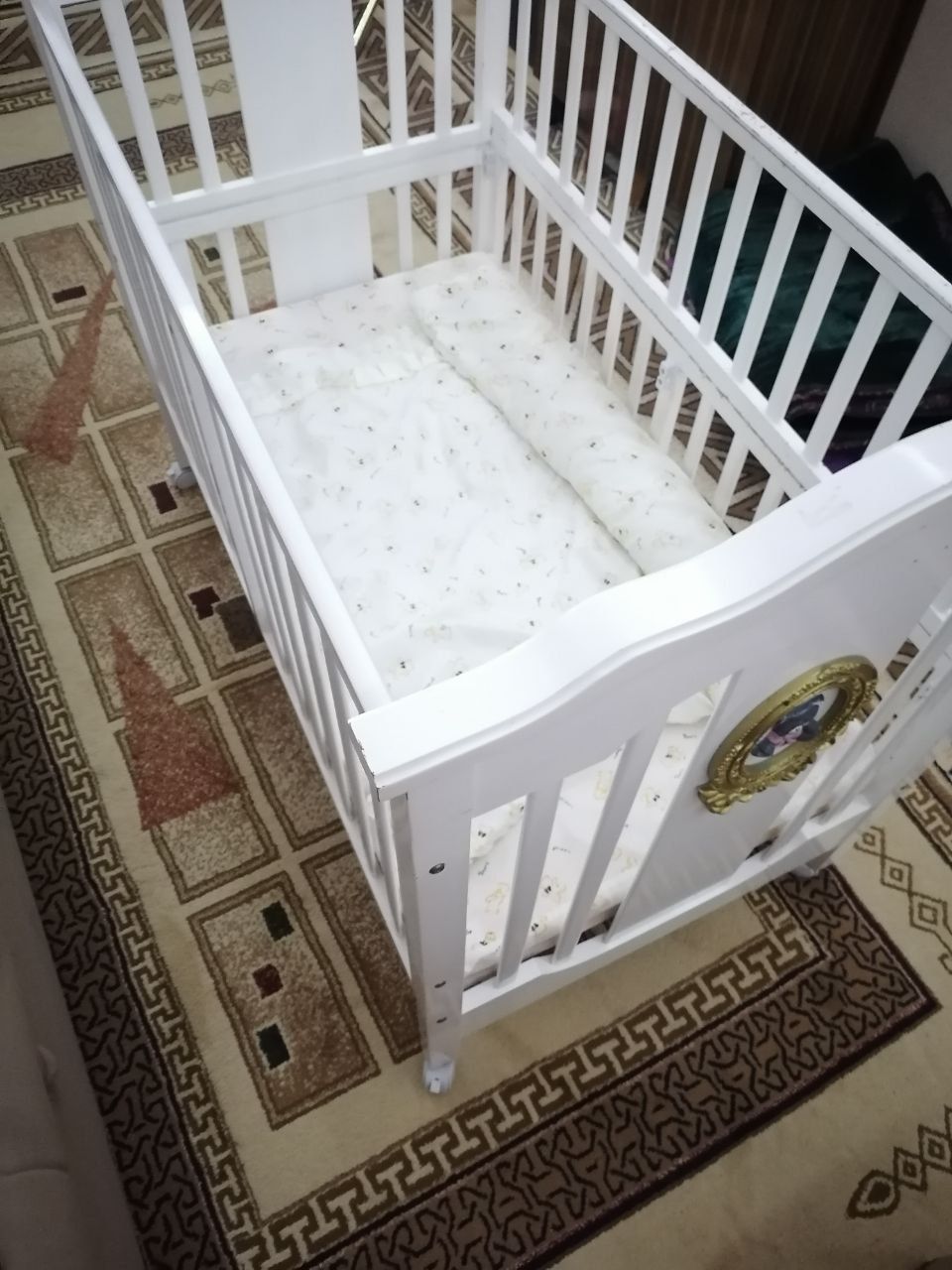 Кровать из Дубая