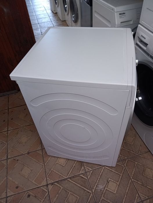 Сушилня с термопомпа Бош Bosch Serie 8 A+++ 8кг 2 години гаранция!