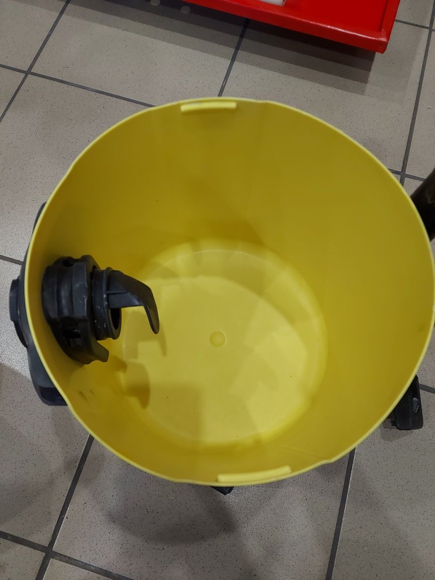 Aspirator Karcher wd3