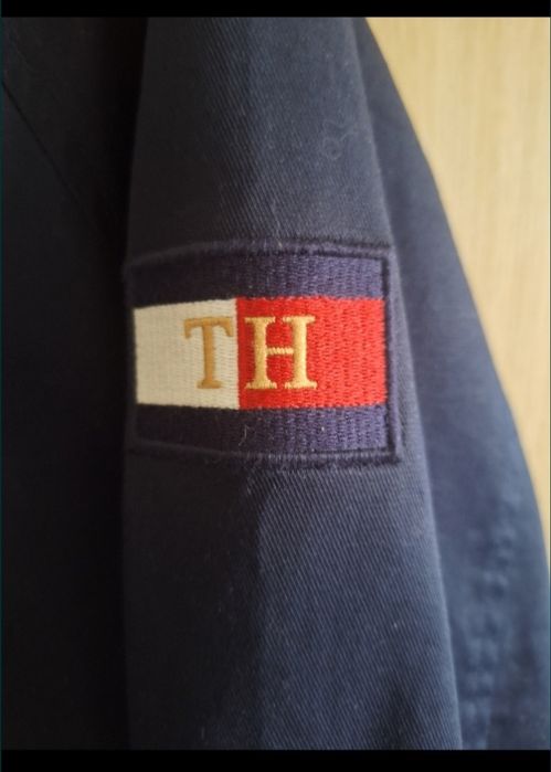 Tommy hilfiger оринално яке