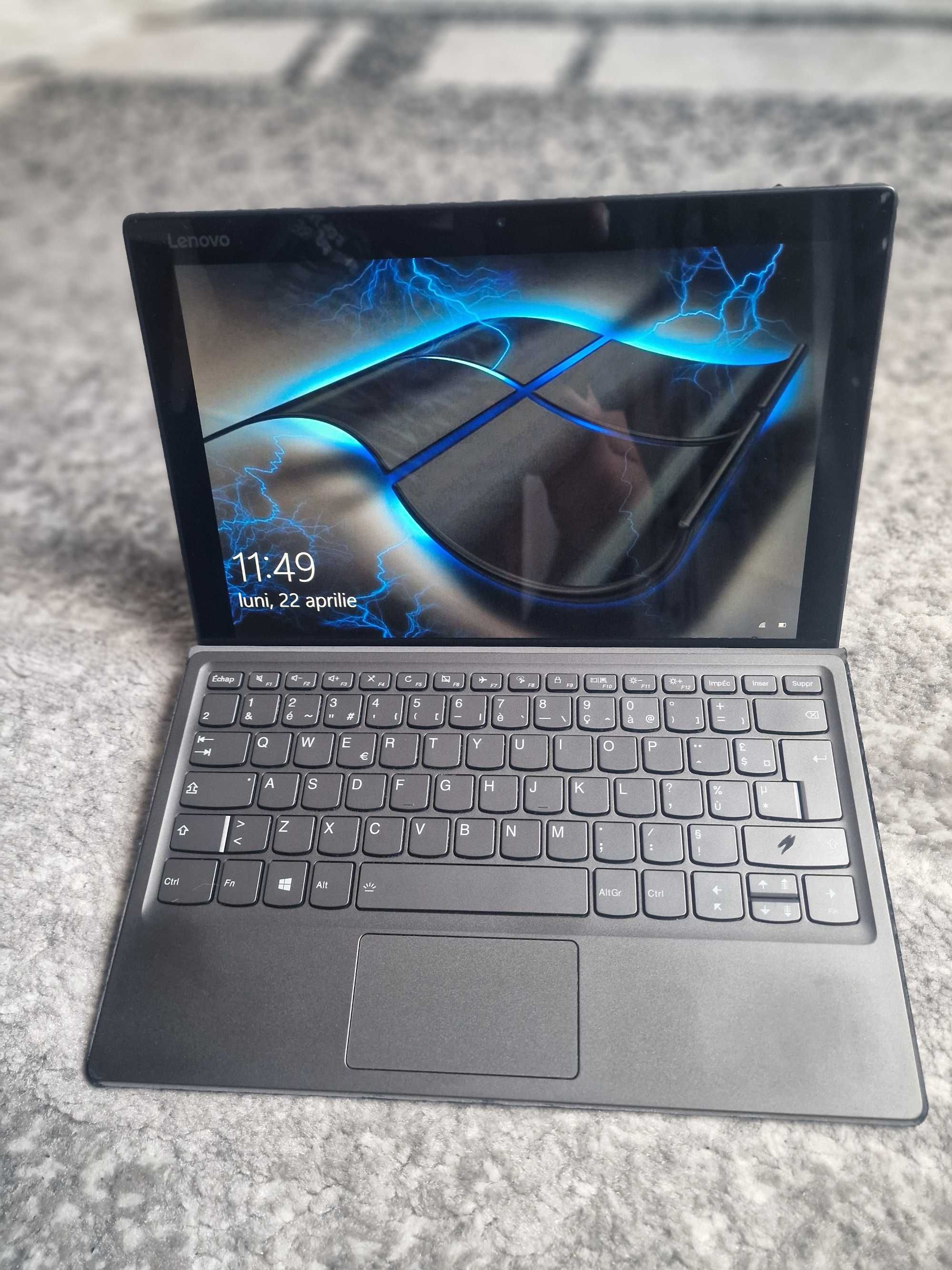 Lenovo 2 in 1 Miix 520-12IKB i5 gen8