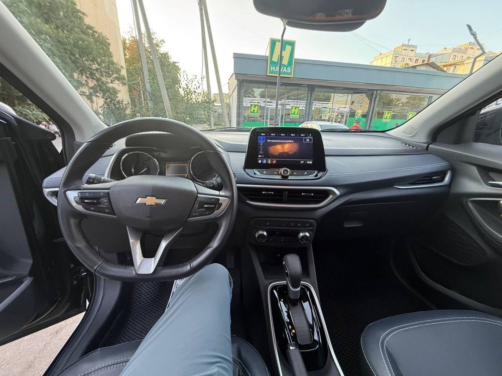 Tracker 2 Premier   .  2023 yil kraska toza . 25500 km yurgan.