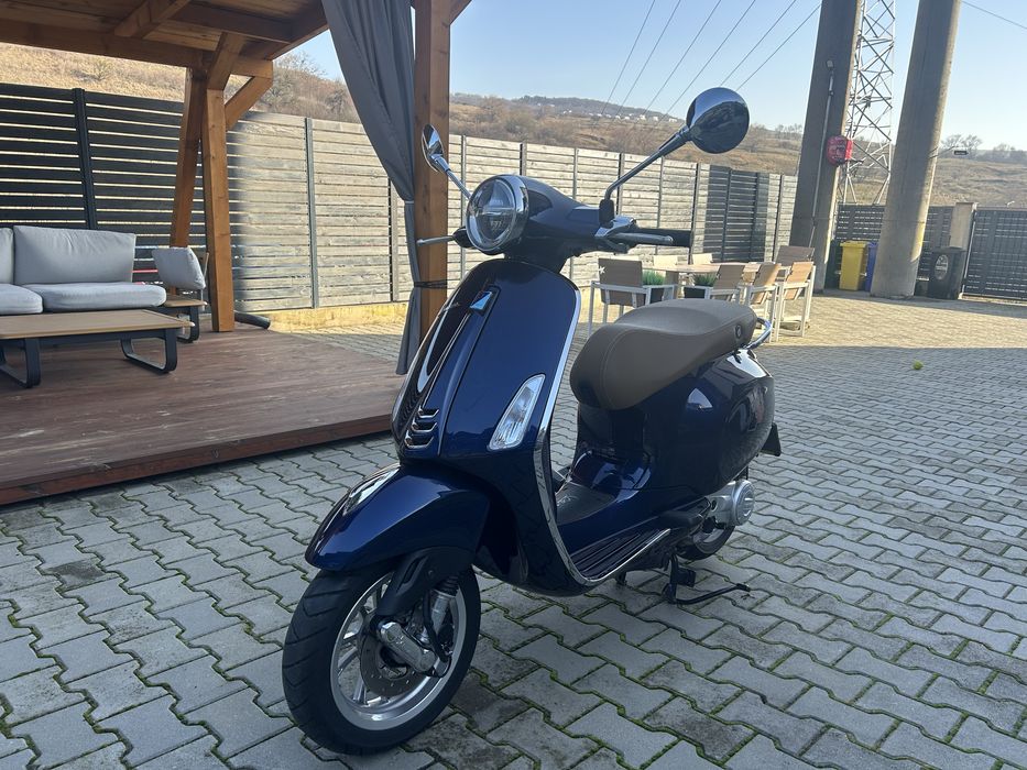 Vespa primavera 50