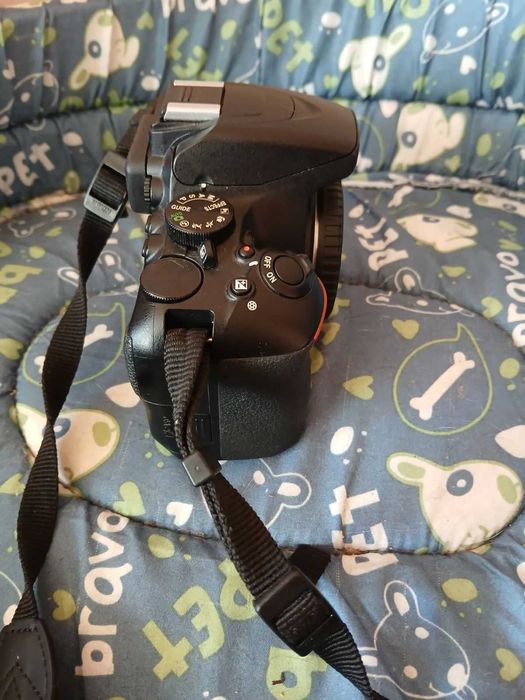 Nikon D3500 - Отличен