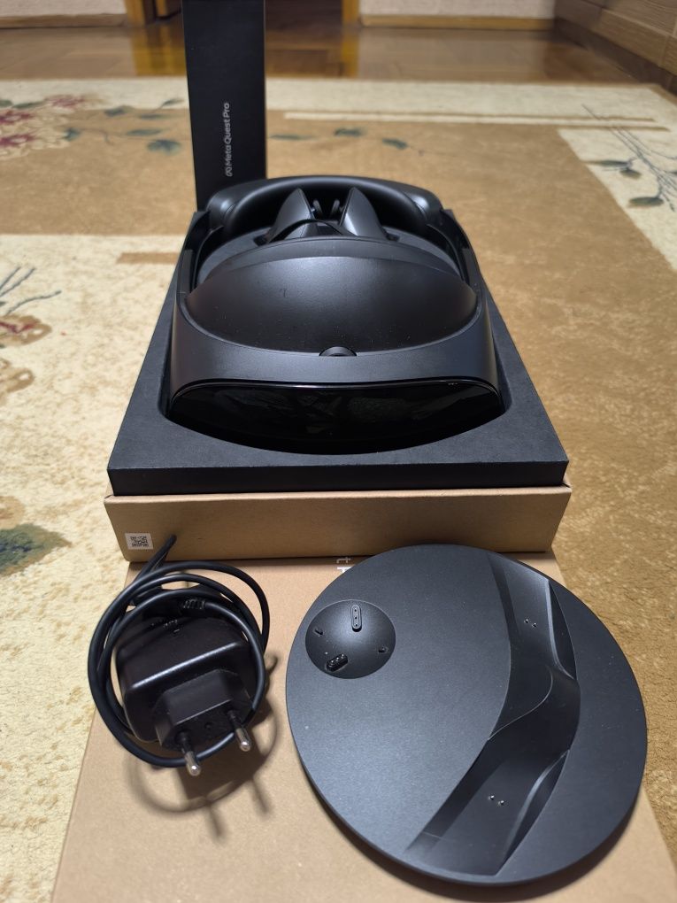 Продаётся oculus meta quest pro
