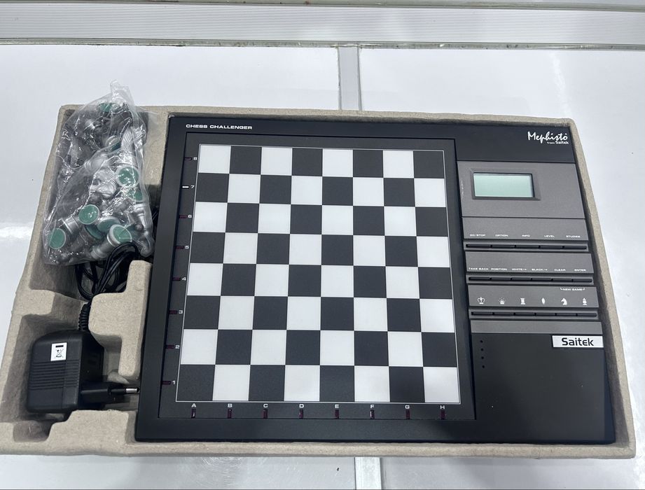 Електронен шах учител