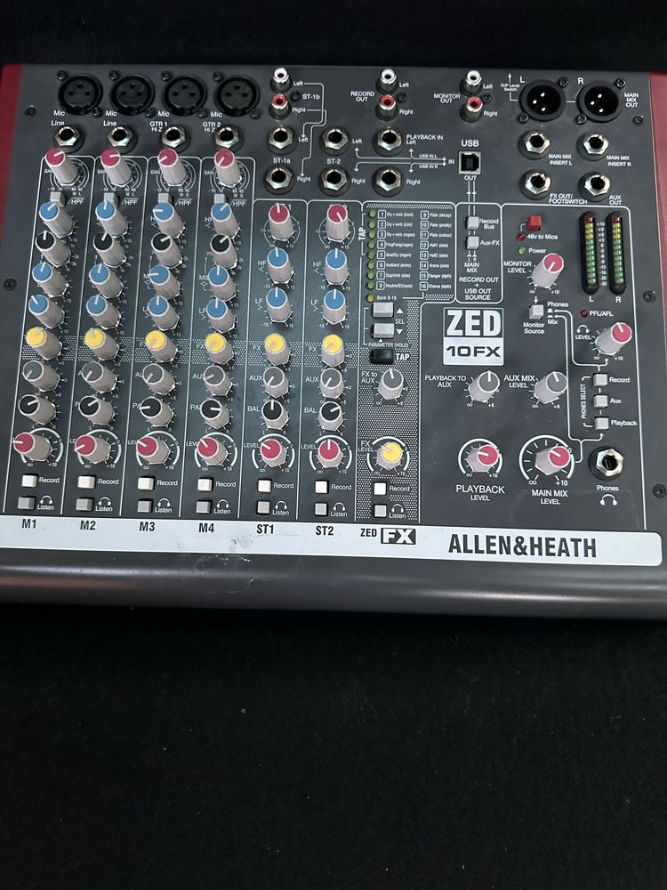 Микшерный пульт Allen & Heath ZED10FX