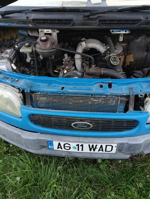 Vand Ford Transit autoutilitara axa dubla