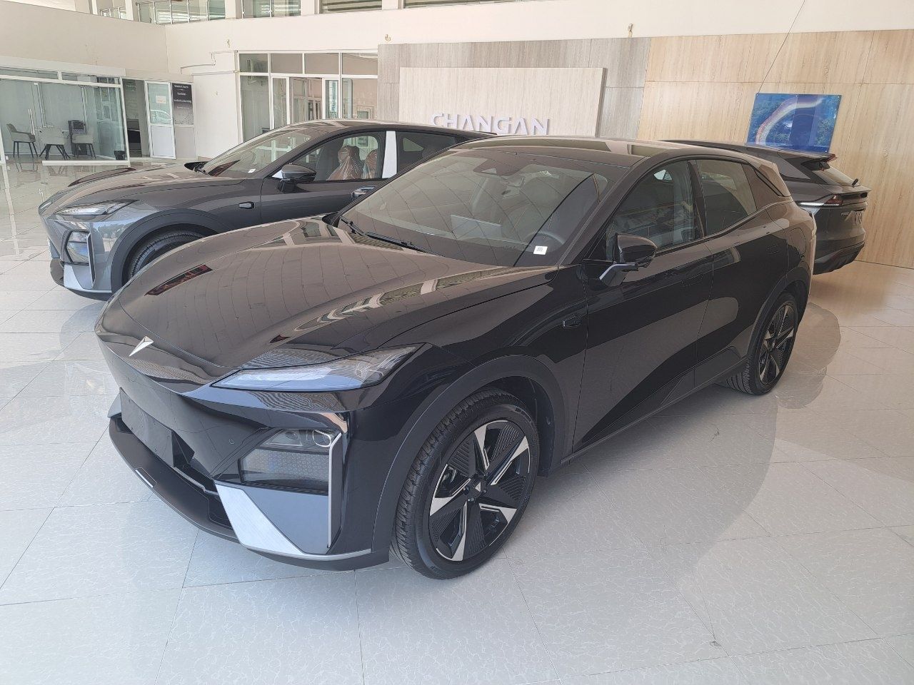 Changan avto salon