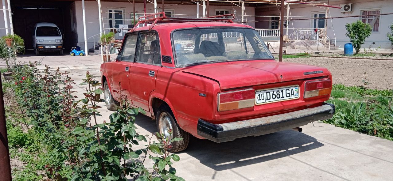 Vaz 2107 yili 1996