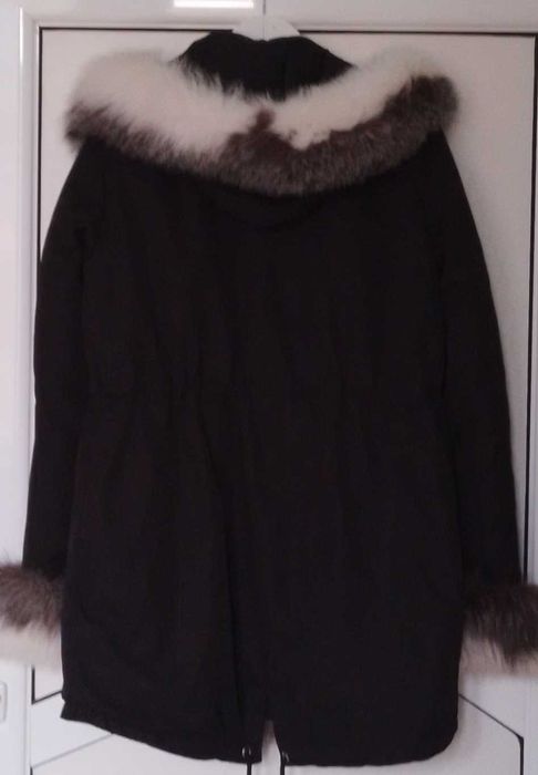 Дамска парка с косъм